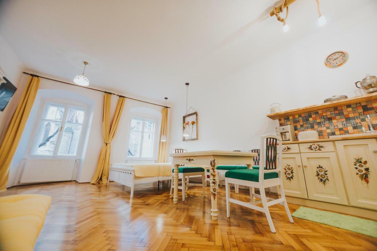 Jap Jap Residence Ap.2 Sibiu Bagian luar foto
